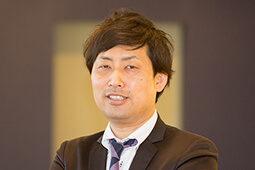 大塚 英範