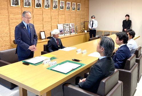 十屋市長ご挨拶