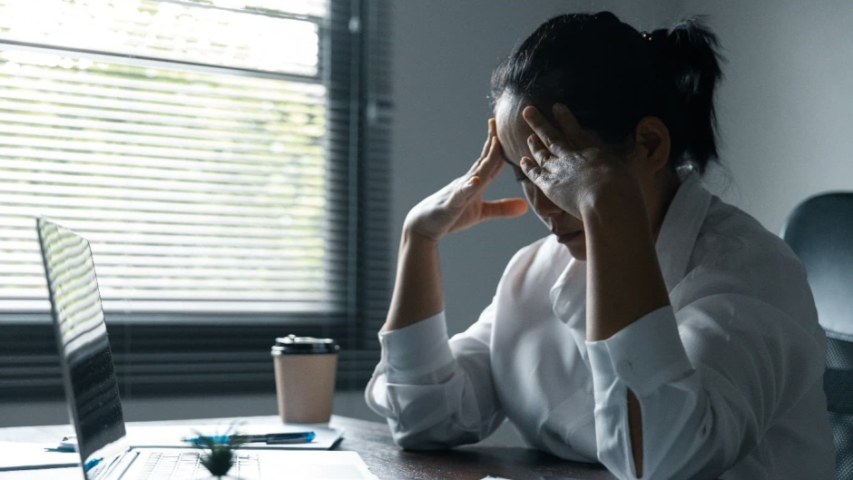 テレワークのストレスとは？10個の原因と対策について解説！
